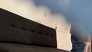 miranda escapa de clases para follar con el vecino