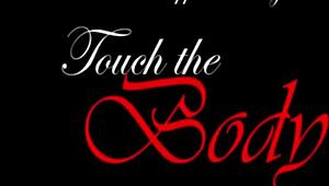 한국 밀프, 오늘 운 좋은 고객에게 감각적인 비누 마사지 해주다