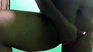 Sexy mature lady's body and anal in tight ass