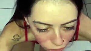 Sexy Bitch Receives Oral Cumshot From Carmona Official In Her Mouth.