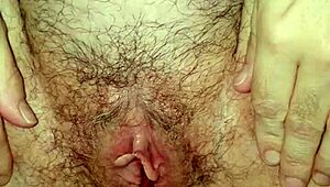 Culona enjoys assfucking and anal play