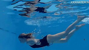 Mimi Cica's sensual underwater stripping and erotic play