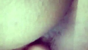 hey, i’m alone and so hungry today, wanna join?