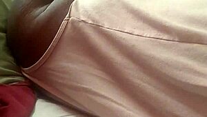 Slut Cheats While Playing With Clit