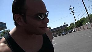 Isabella Rose Enjoys Intense Pussy Licking