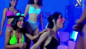 Deep blowjob interracial party black vs white!