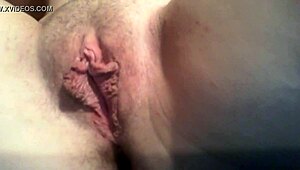 amateur teen 18+ shows her big boobs