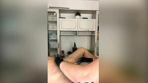 my first spontaneous ejaculation this year with sugarnadya. it was wild.