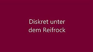 Lady Aranea, want to lick my latex in BDSM fantasy?