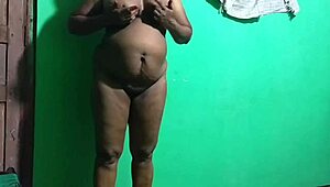 Sexy mature lady's body and anal in tight ass