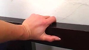 i'm samantha lucci, loving rough cock deepthroat