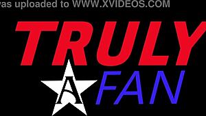 Freshman Yasmine Woods Moans Ecstatically As Doctor Tampa Delivers Hitachi Wand Orgasms During College Physical