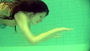 Beautiful Teen Natalia Kupalka Swims Naked