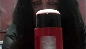 Masturbation machine drives shy amateurs to intense cream finish