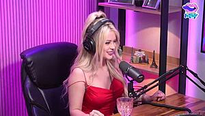 A Loirinha Teve Múltiplos Orgasmos na Califórnia