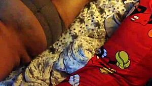 야, 왜 엄마 그렇게 엿봐?