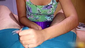 Over the pants handjob he came in his clothes with long nails and cum 😏