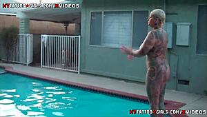 BlackWidow XXX Shows Off Curves at Poolside Exclusive