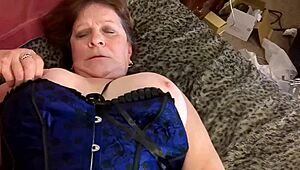 Hey Carmen, how’s that new vibrator treating your gilf body?