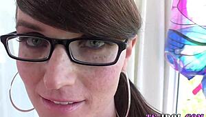 Lingerie tgirl gets jizz in mouth