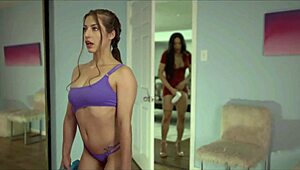 Hot Transgender Babe Drills A Girl With Passion! 💋