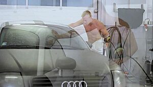 the sight of beauty licking his choad gives stud much delight