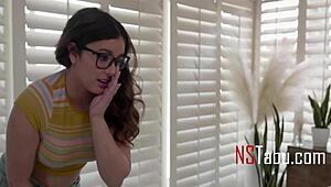 Discovered Stepmom's Teen Pussy Licking Lesbian Adventures