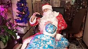 Santa Claus Roughly Slams Snow Maiden in Wild Xmas Fuck