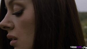 vanna bardot sucks dante's cock hard!