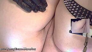 pussy exam camshow 2019-11-24 with kinky retro gloves close-up