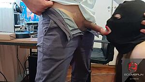 Alimento A Mi Sumisa Con Abundante Semen