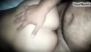 Seksi komşu hatun odasına rahatlatıcı masaj için çağırıyor