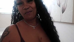 she gives joi instructions then bends over for cum