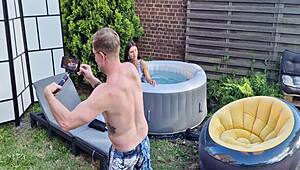 Gratis Jadilica backstage outdoor solo with anal masturbation show