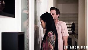 jenna foxx and katrina jade take advantage of vulnerable ebony teen in taboo threesome 😈