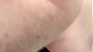 Women Fuck in Store Dressing Room!