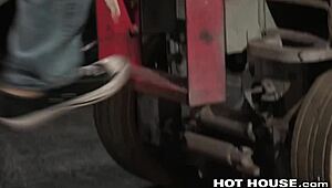 Hothouse - Adrian Hart and Nic Sahara Pound Hard on Break