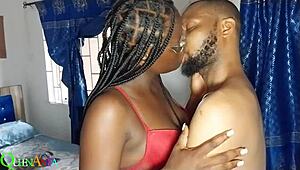 Ratu Anita bikin aku basah dengan squirt liar saat seks mentah! 💦