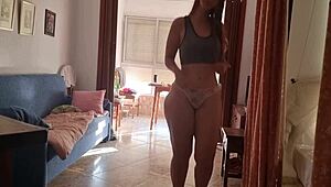 Blonde latina with big ass makes personalized video for amateurs