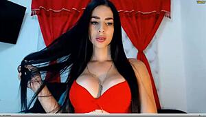 hot tranny messing around on webcam for fun