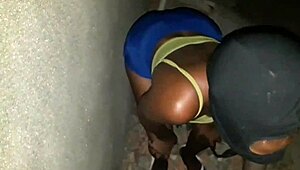 Putaria Rolou Na Casa Em Obra Magrinha Caiu De Boca Na Piroca Do Maloqueiro.