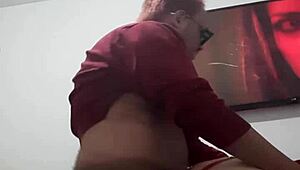 Latina babe enjoys horny massage and ass play 😘