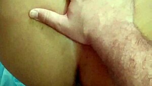 Hot bitch orgasms from double vaginal anal fisting