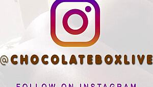 busty jolie performing on chaturbate