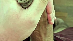 Que Penis Gostoso on Brazilian Twink!