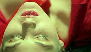 Cute Girl Enjoys Kinky Masturbation To Dirty Phone Call