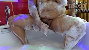 Gordita Nails Casting in Jacuzzi with Erect Dildo