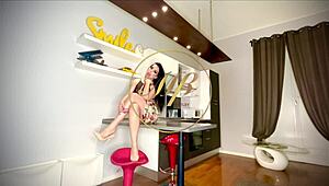 per i miei cani segaioli, feet humiliation pov domination ass worshiping orgasm black fingering goddess