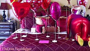 Smelly Dirty Shoes Valentines Fuck With Latex Heels And Balloon Domination.