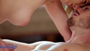 Heyy, massage babe Gina Snow with big natural tits gets romantic sex! 🔥